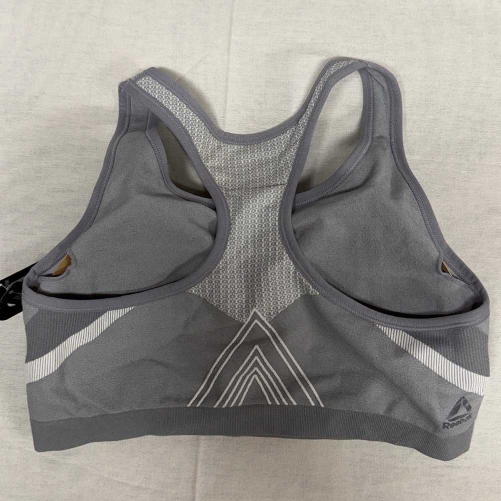 NWT Reebok Sports Bra - Picture 4 of 4